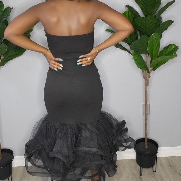 Black Dolled Up Dress - Picture 2 of 2